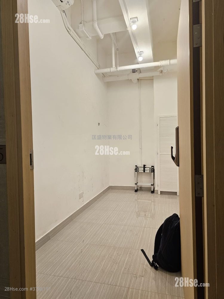 华丰工业中心 租盘