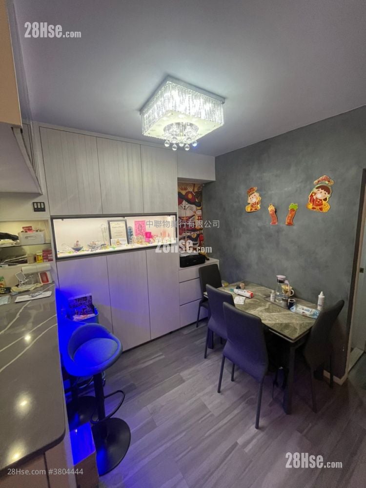 新港城 售盘 3 房 , 2 浴室 568 平方尺