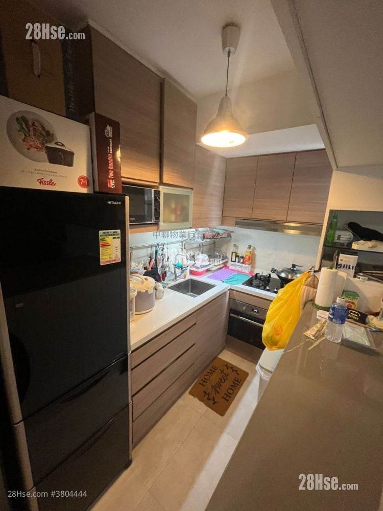 新港城 售盘 3 房 , 2 浴室 568 平方尺