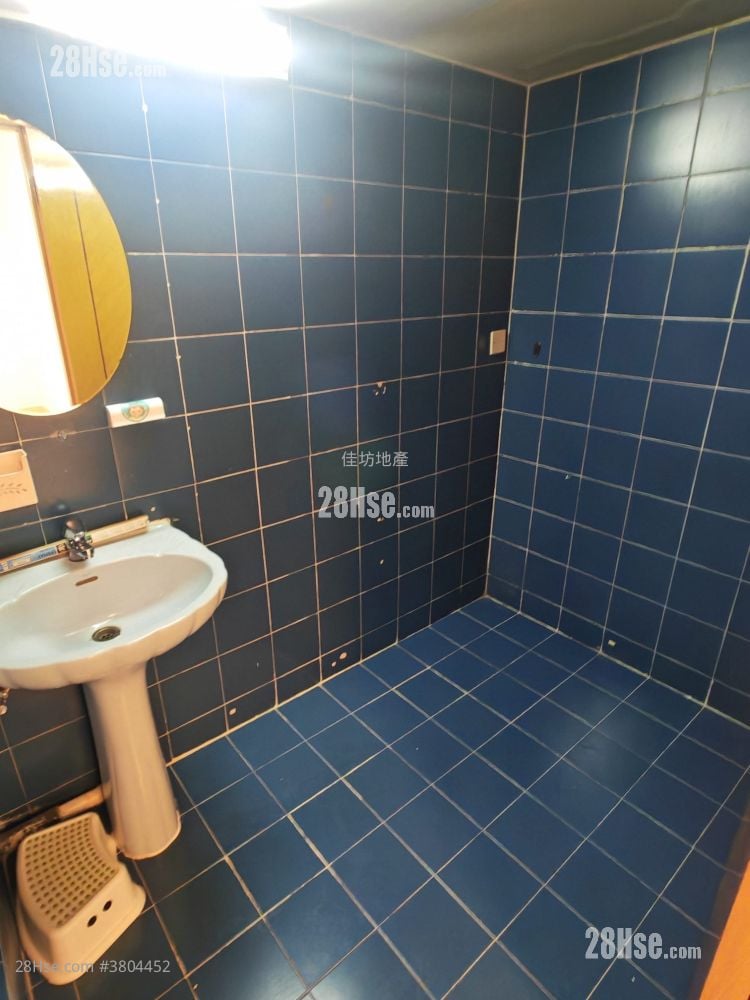 新都城大厦 租盘 2 房 , 1 浴室 485 平方尺