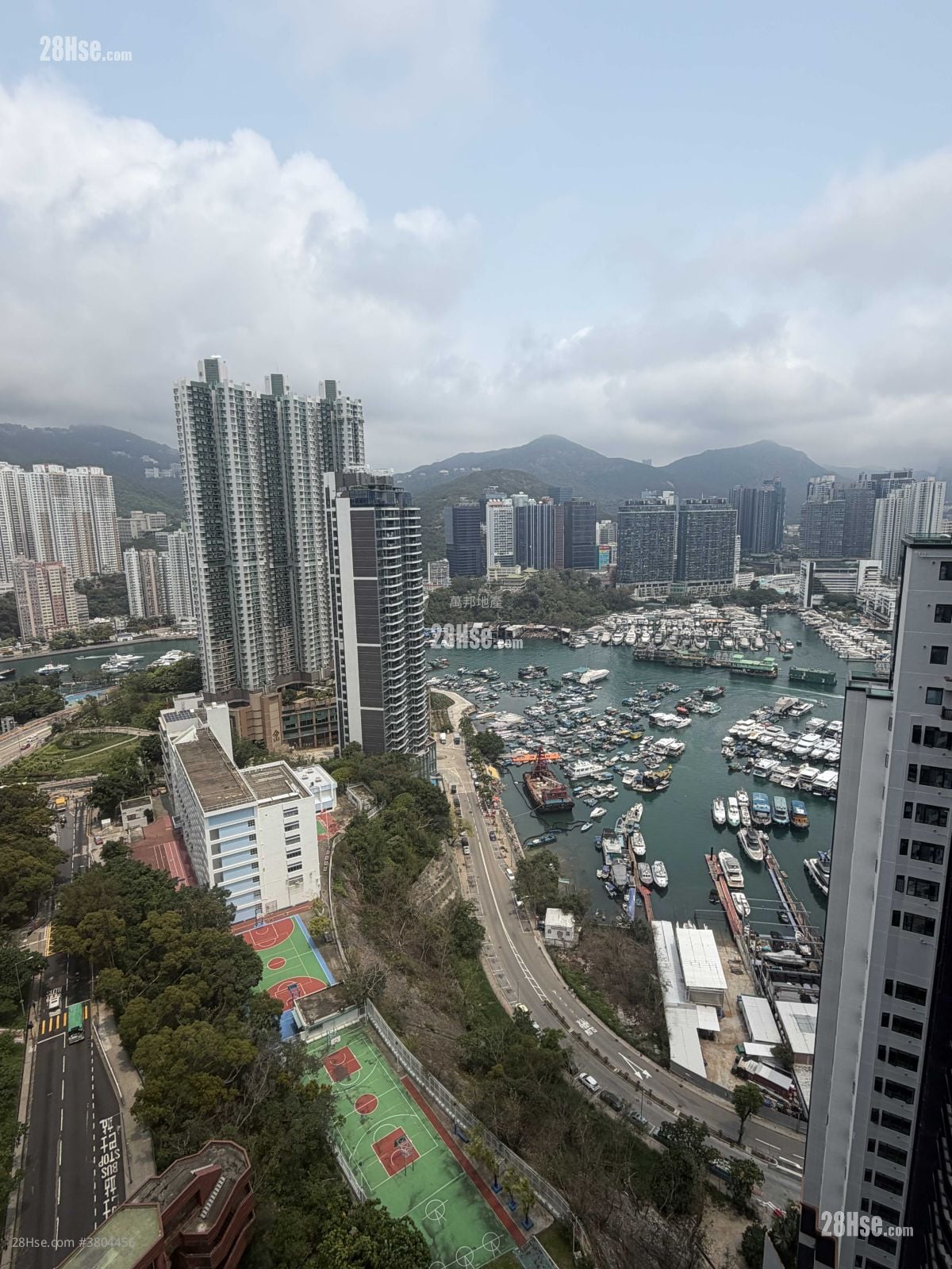 利东邨 售盘 3 房 , 1 浴室 490 平方尺