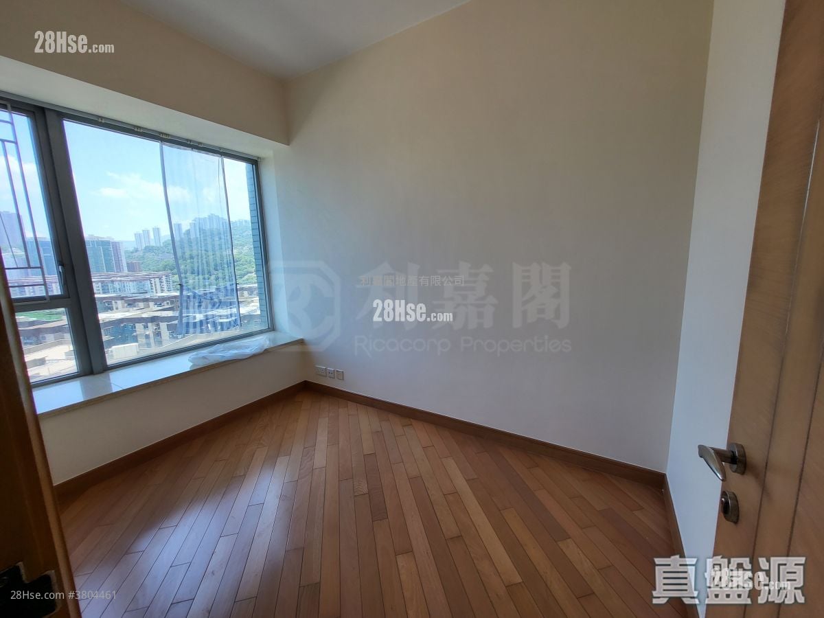 Manhattan Hill Rental 2 Bedrooms , 1 Bathroom 538 ft²