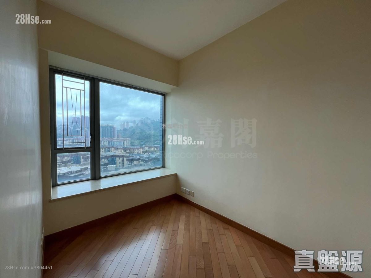 Manhattan Hill Rental 2 Bedrooms , 1 Bathroom 538 ft²