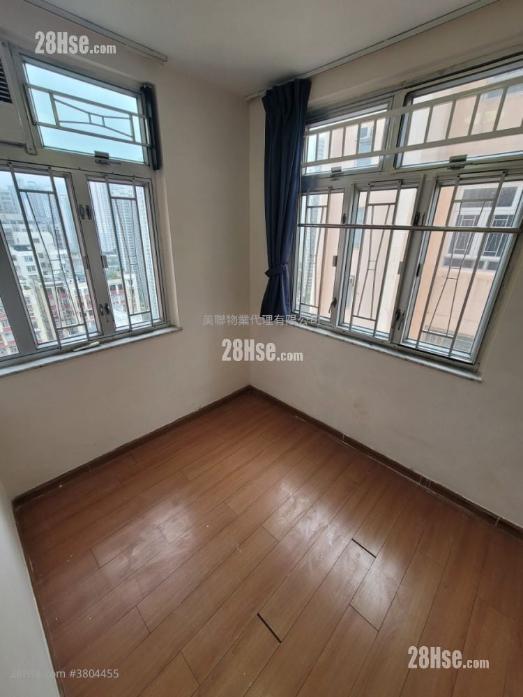 Amoy Gardens Rental 2 Bedrooms , 1 Bathroom 375 ft²