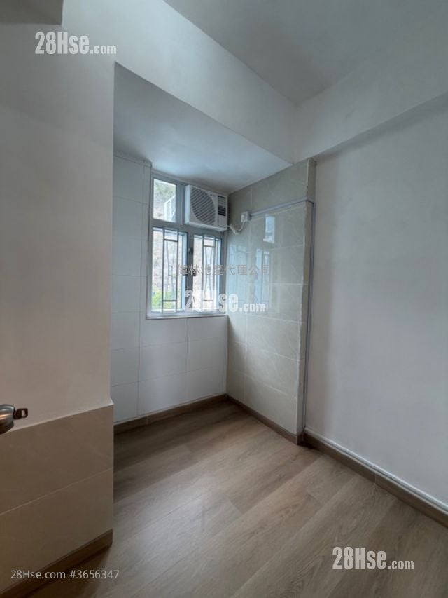 南宁大楼 租盘 2 房 , 1 浴室 286 平方尺