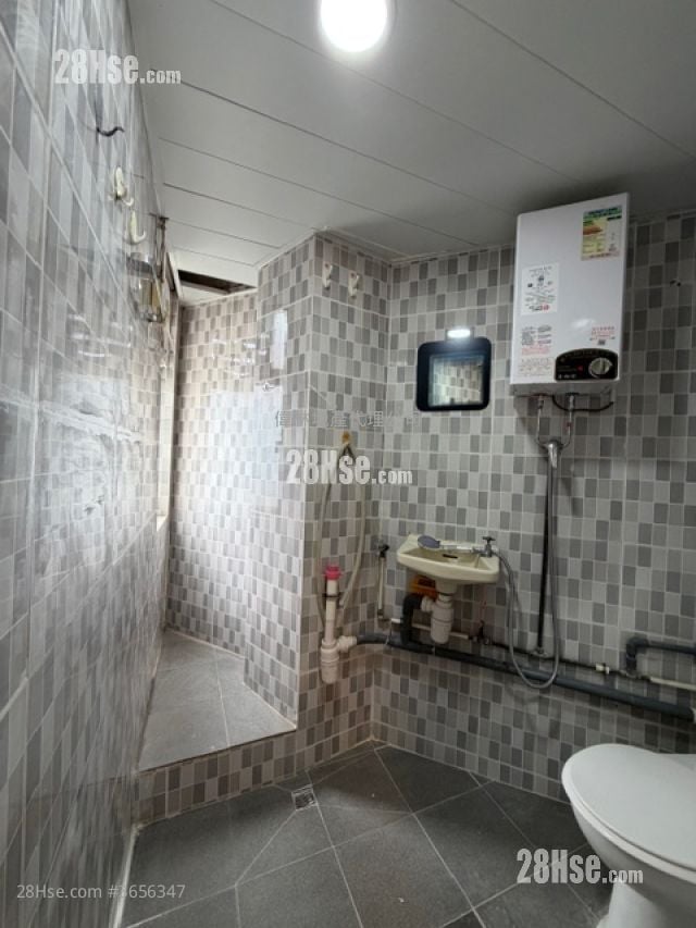 南宁大楼 租盘 2 房 , 1 浴室 286 平方尺