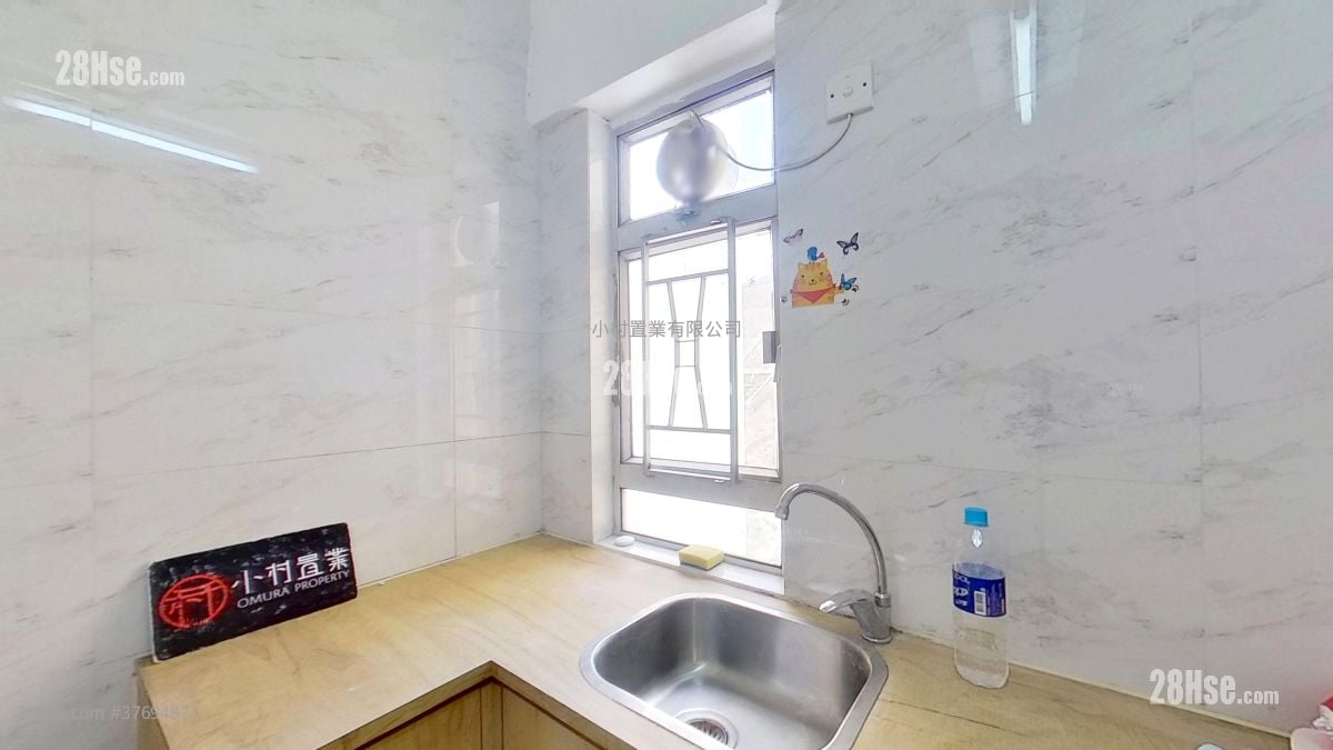 kitchen: Shui Ning House Sell 1 Bedroom , 1 Bathroom 274 ft²