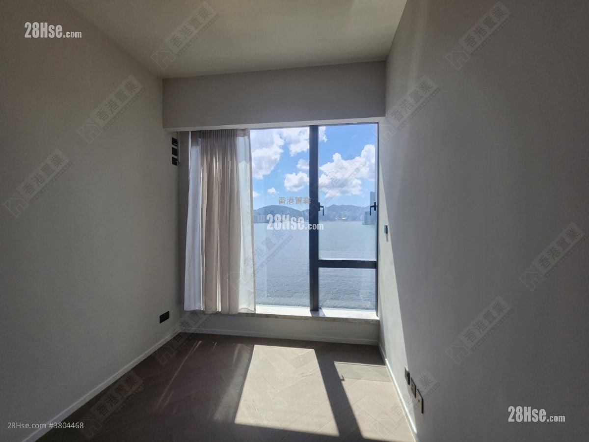 The Knightsbridge Rental 3 Bedrooms , 2 Bathrooms 1,002 ft²