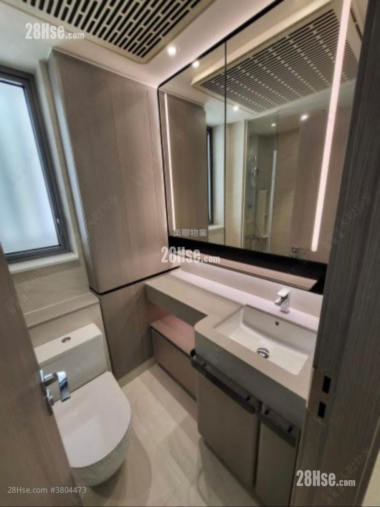 Novo Land Sell 3 Bedrooms , 2 Bathrooms 706 ft²