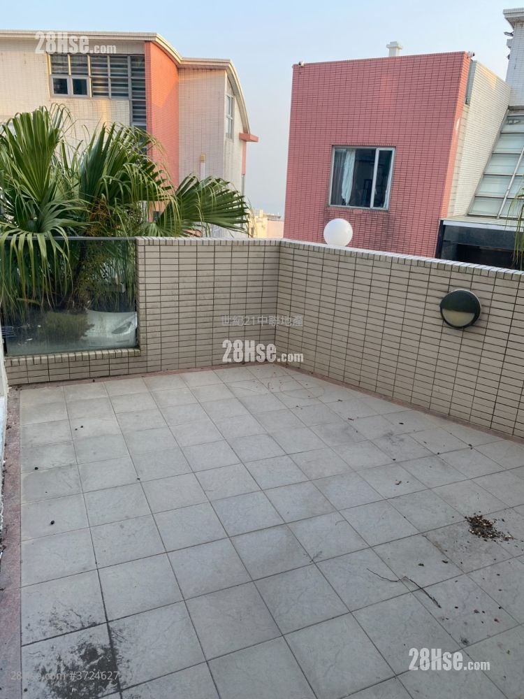 Sunshine Villa 售盘 2 房 , 1 浴室 1,690 平方尺