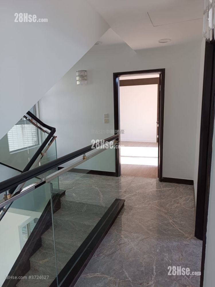 Sunshine Villa 售盘 2 房 , 1 浴室 1,690 平方尺