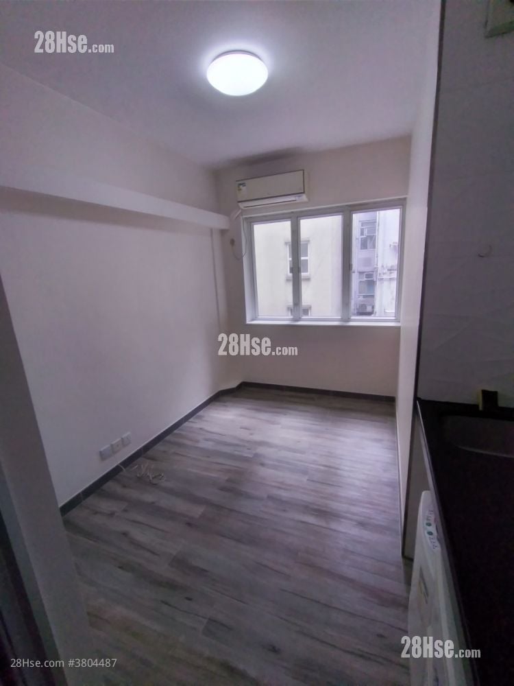 唐楼 租盘 1 浴室 100 平方尺