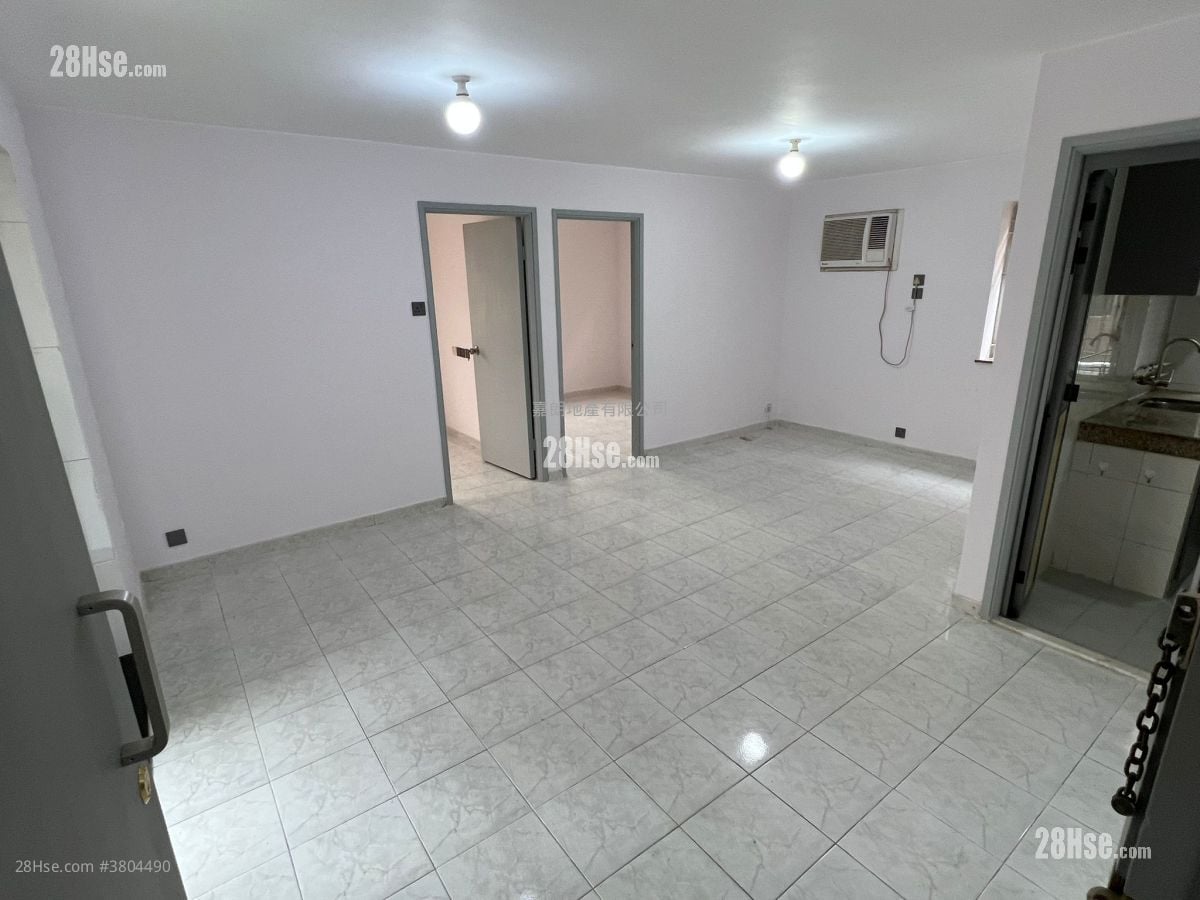 Village Rental 2 Bedrooms , 1 Bathroom 540 ft²