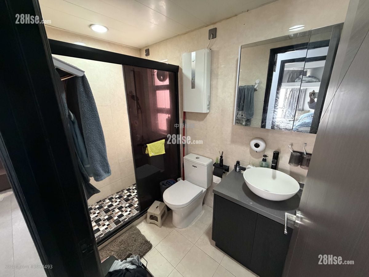 嘉湖山庄 售盘 3 房 , 1 浴室 544 平方尺