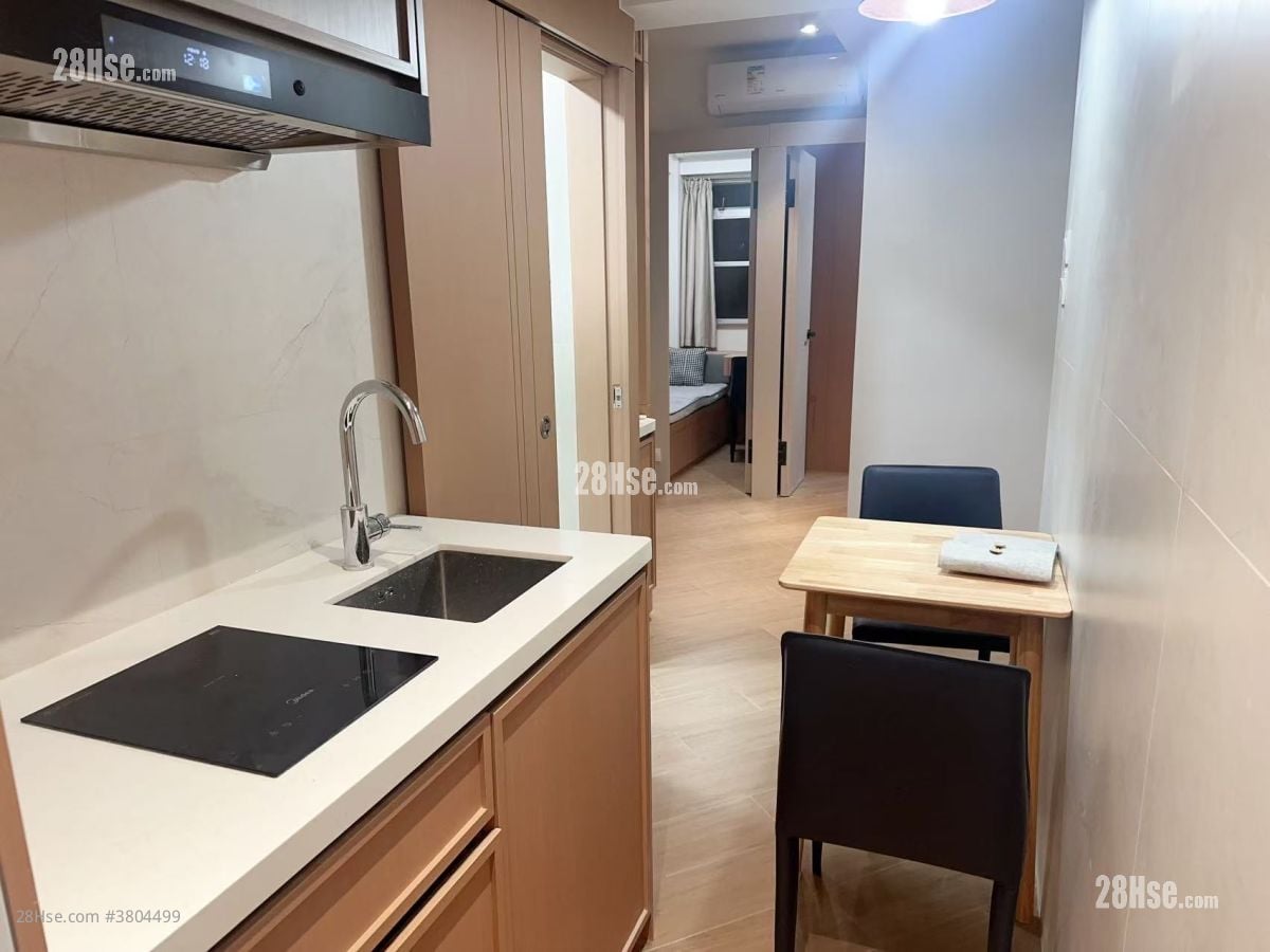 广亚大厦 租盘 2 房 320 平方尺