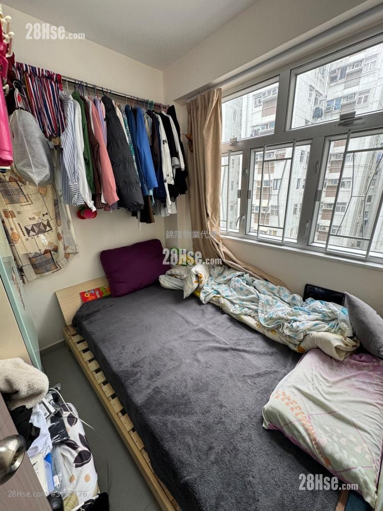 伟恒昌新村 售盘 2 房 , 1 浴室 372 平方尺