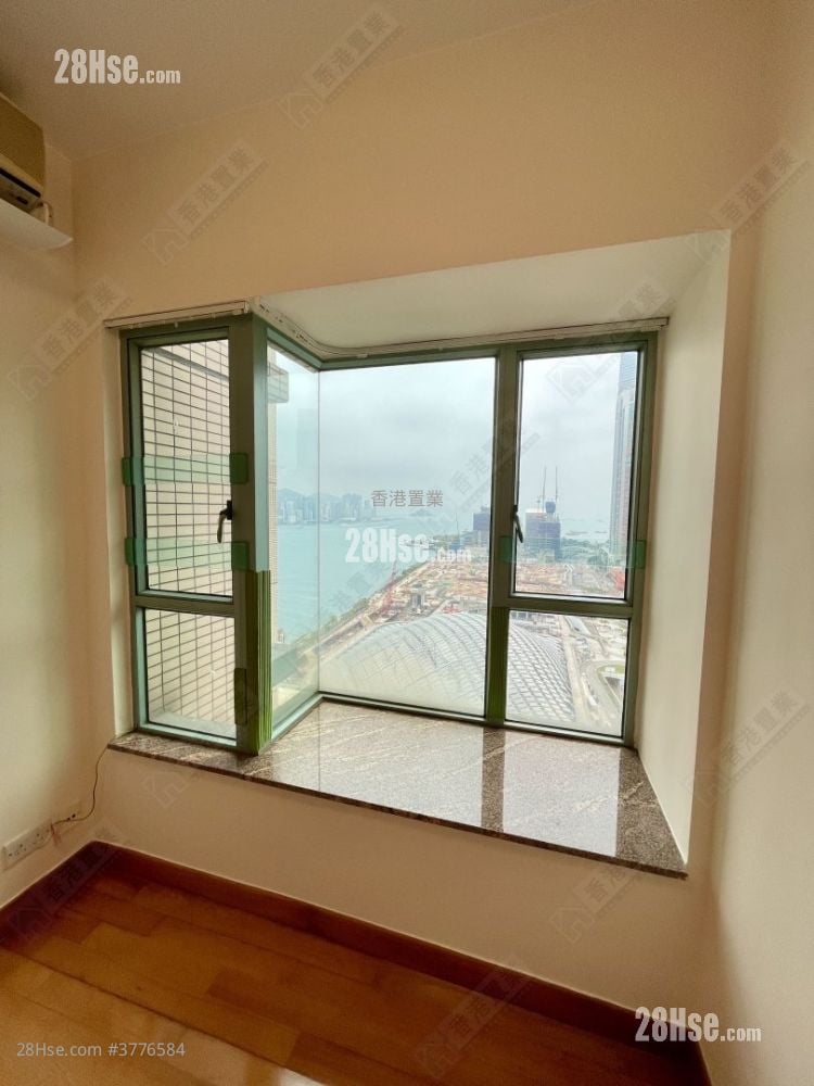 港景峰 售盘 2 房 , 2 浴室 457 平方尺