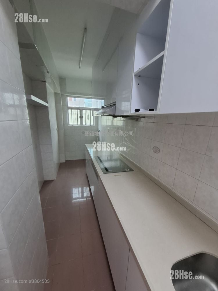 Bay View Mansion Rental 2 Bedrooms , 1 Bathroom 681 ft²