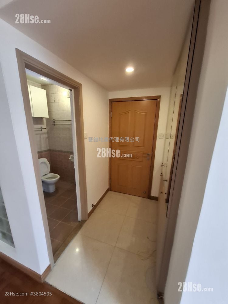 Bay View Mansion Rental 2 Bedrooms , 1 Bathroom 681 ft²