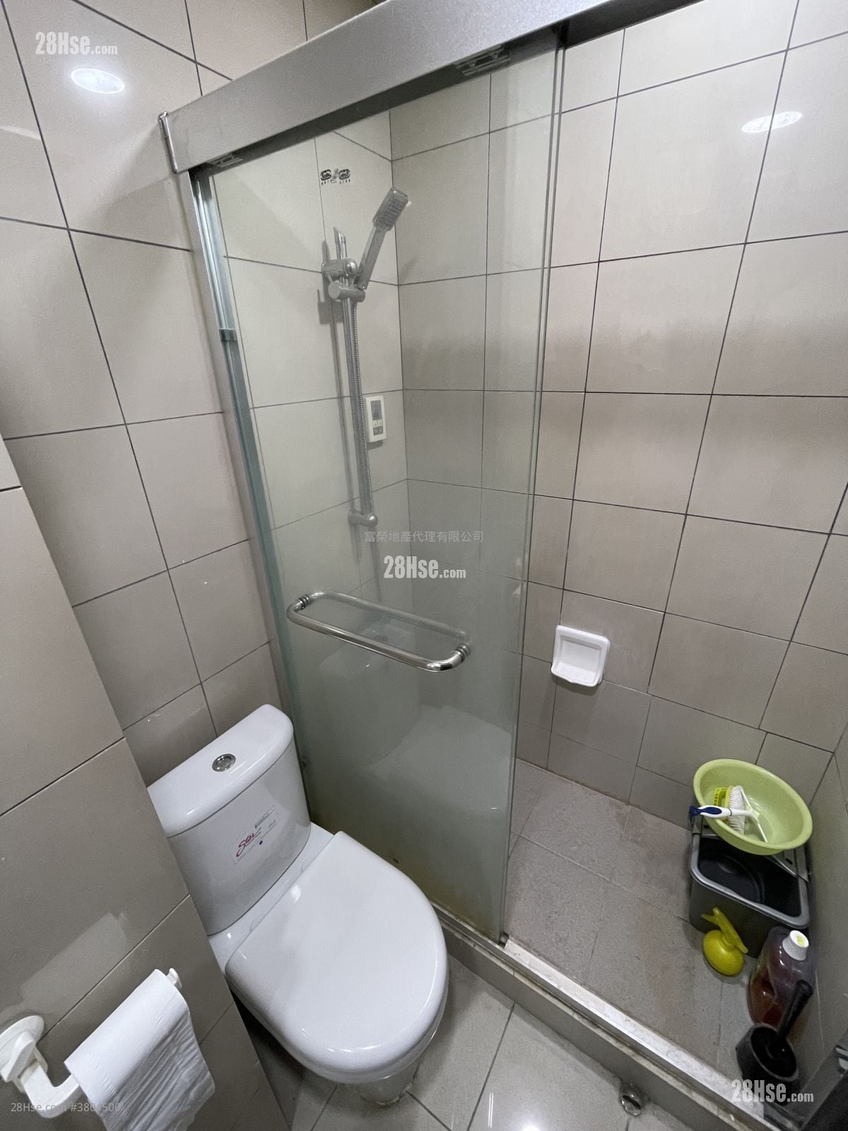 Kellet Court Sell 2 Bedrooms , 1 Bathroom 306 ft²