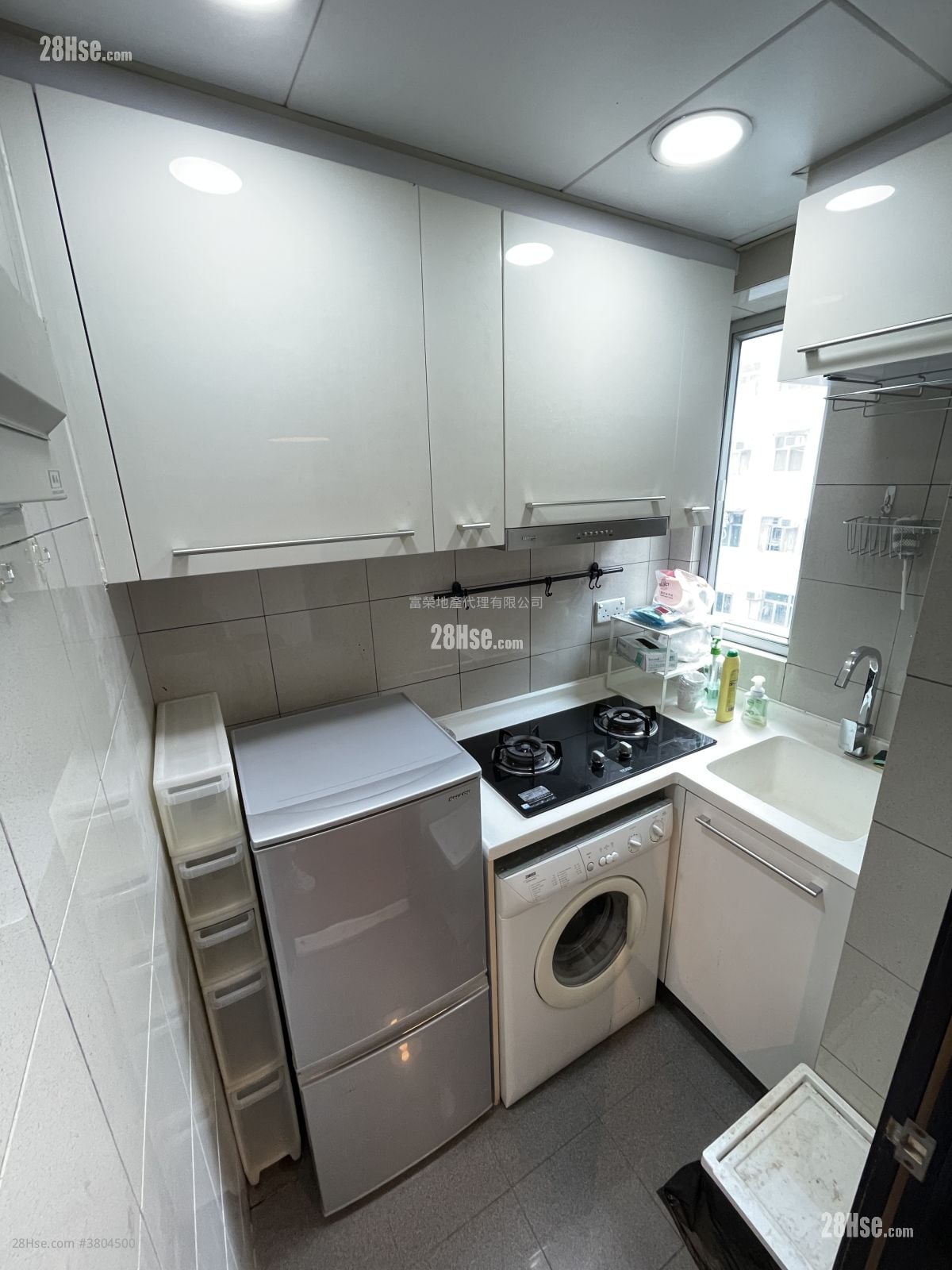 Kellet Court Sell 2 Bedrooms , 1 Bathroom 306 ft²