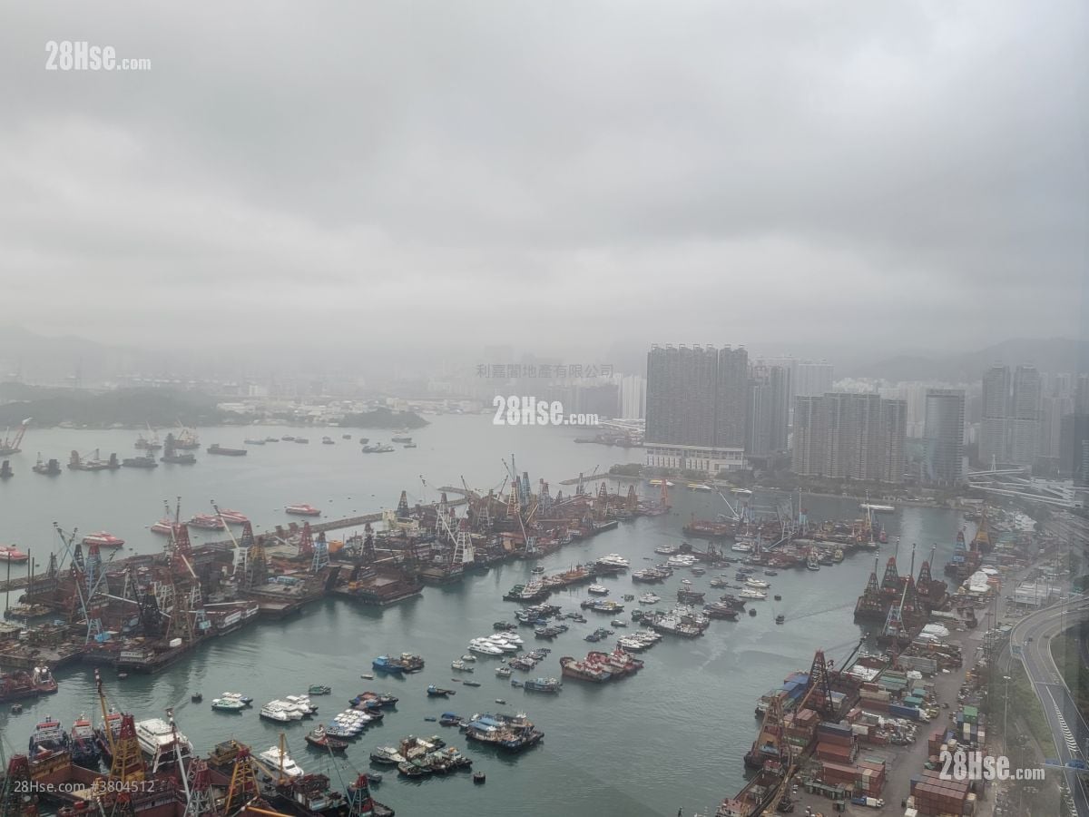 天玺 售盘 3 房 875 平方尺