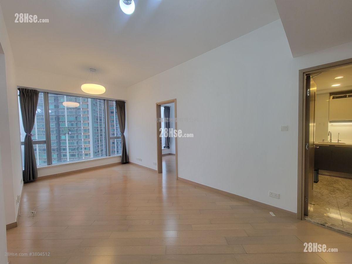 天玺 售盘 3 房 875 平方尺