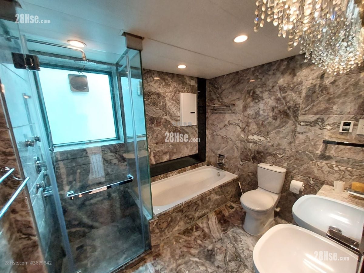 Meridian Hill Rental 4 Bedrooms , 3 Bathrooms 1,614 ft²