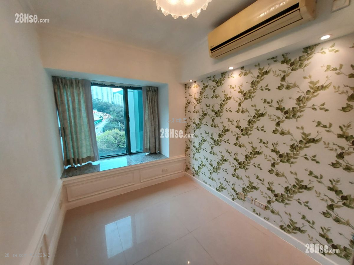 Meridian Hill Rental 4 Bedrooms , 3 Bathrooms 1,614 ft²