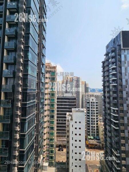 Baker Circle Greenwich Sell 212 ft²