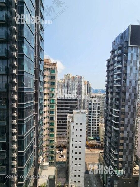 Baker Circle Greenwich Sell 212 ft²