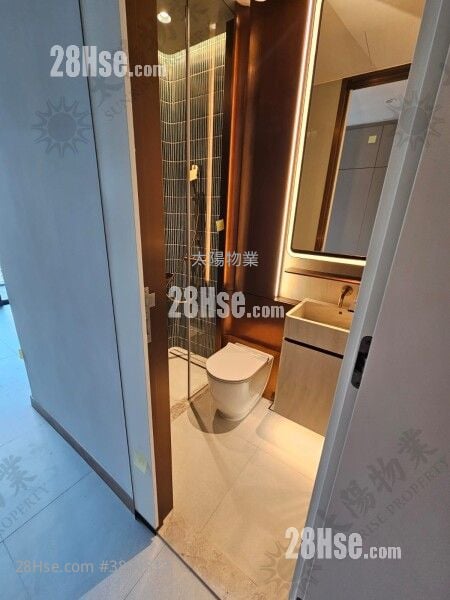 Baker Circle Greenwich Sell 212 ft²