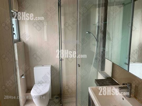 The Reach Sell 2 Bedrooms , 1 Bathroom 356 ft²