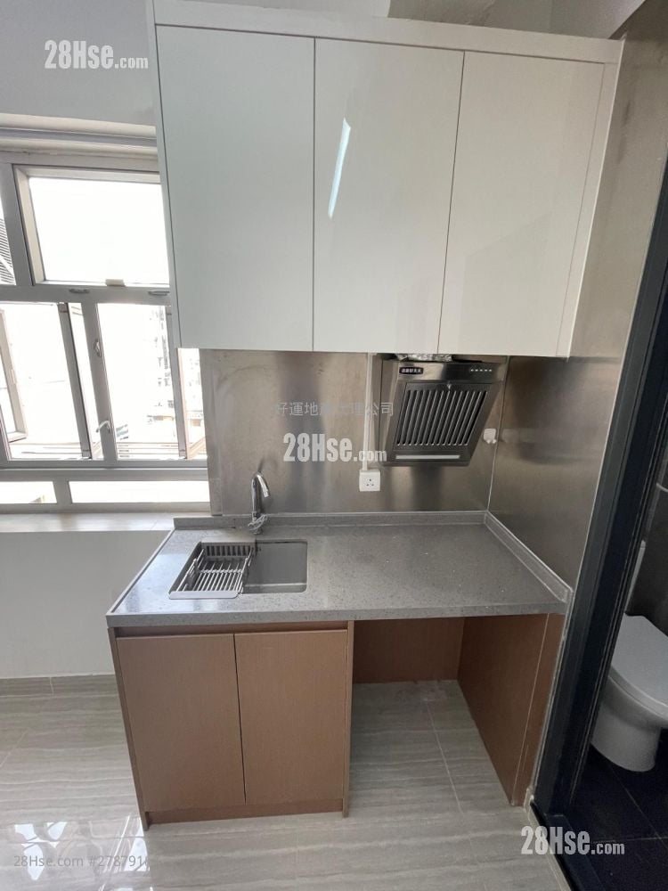 近九龙城广场 租盘 开放式间隔 , 1 浴室 180 平方尺