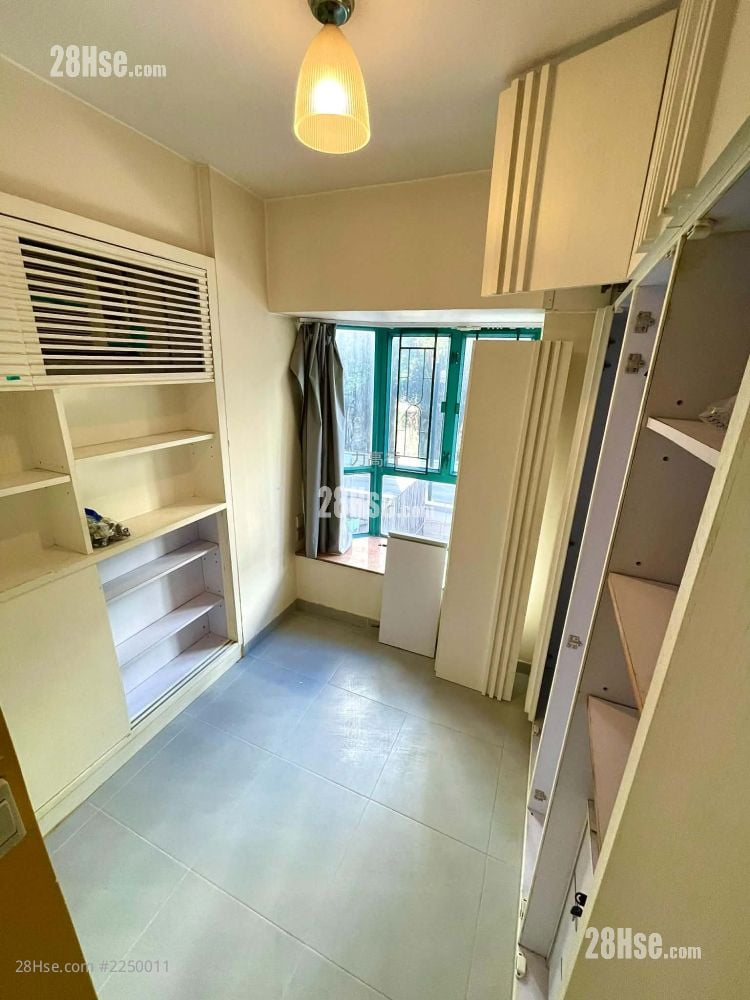 Kailey Court Rental 2 Bedrooms , 1 Bathroom 333 ft²