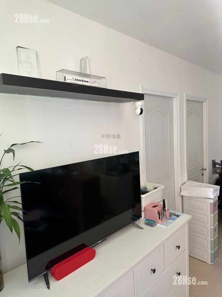 Central Park Towers Sell 2 Bedrooms , 1 Bathroom 494 ft²