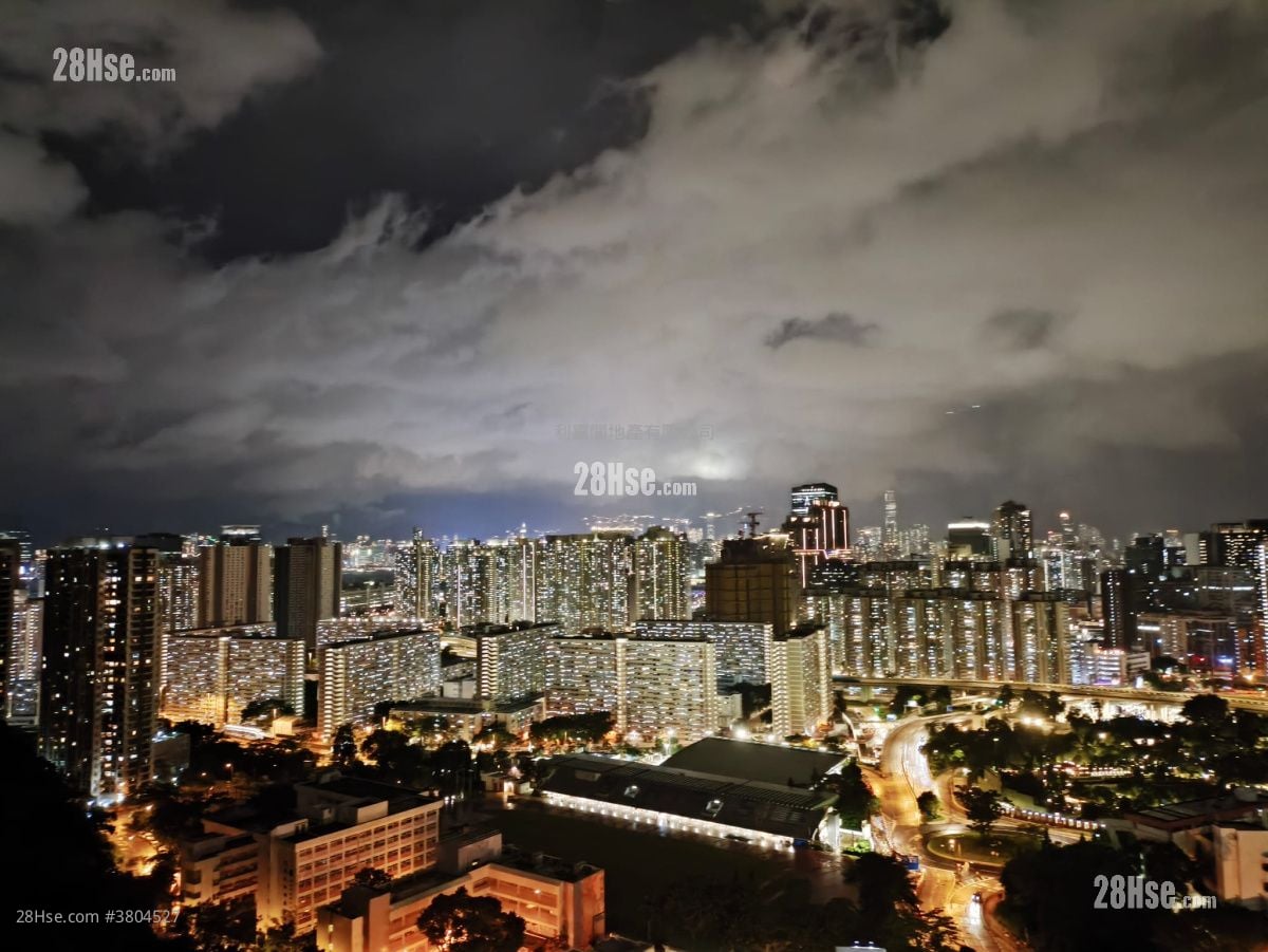 新丽花园 售盘 2 房 , 1 浴室 386 平方尺