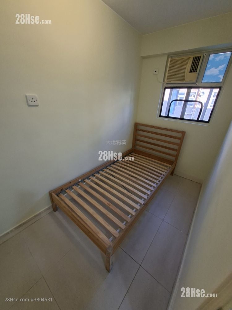 鈞樂新邨 租盤 4 房 , 1 浴室 650 平方呎