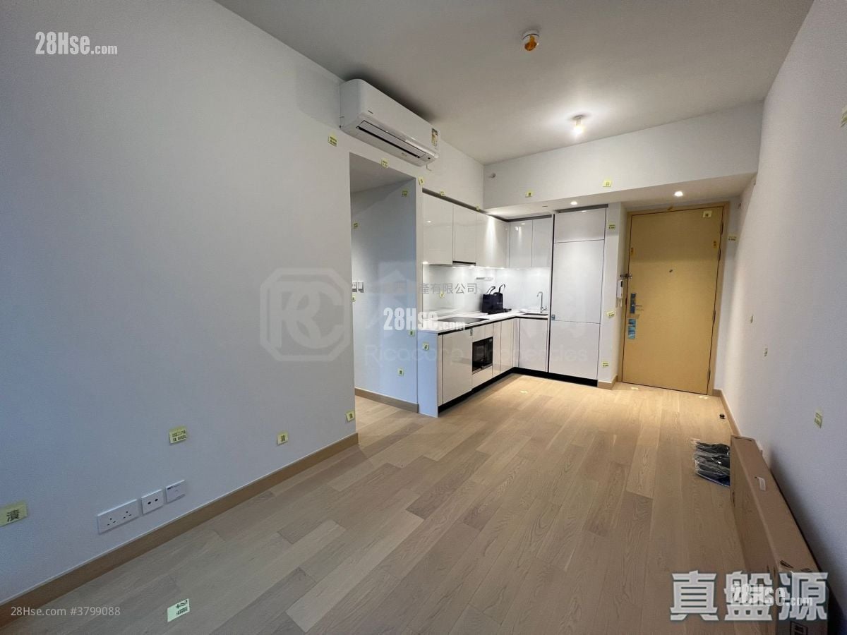 Marini 租盘 2 房 , 1 浴室 467 平方尺