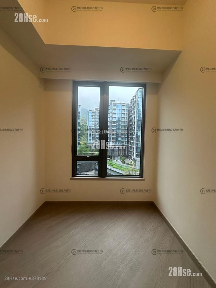 Silicon Hill Rental 2 Bedrooms , 1 Bathroom 452 ft²