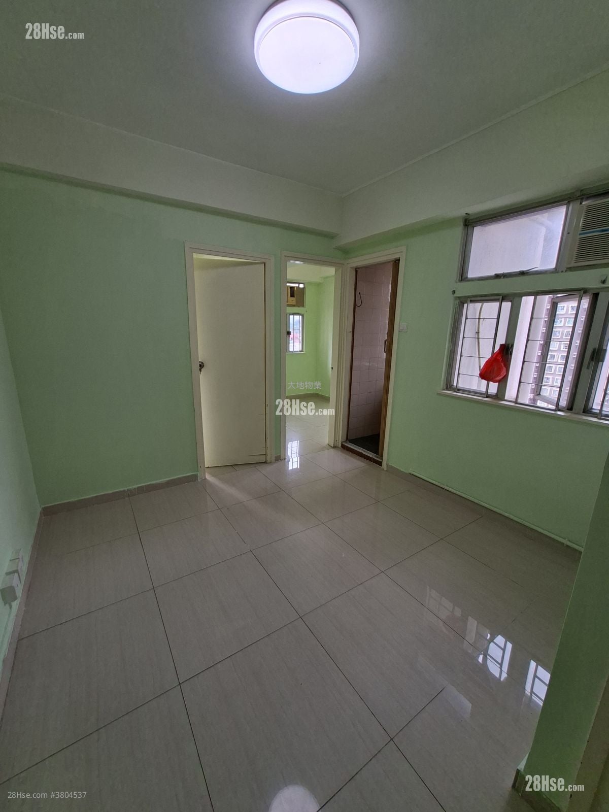 安基大厦 租盘 2 房 , 1 浴室 300 平方尺