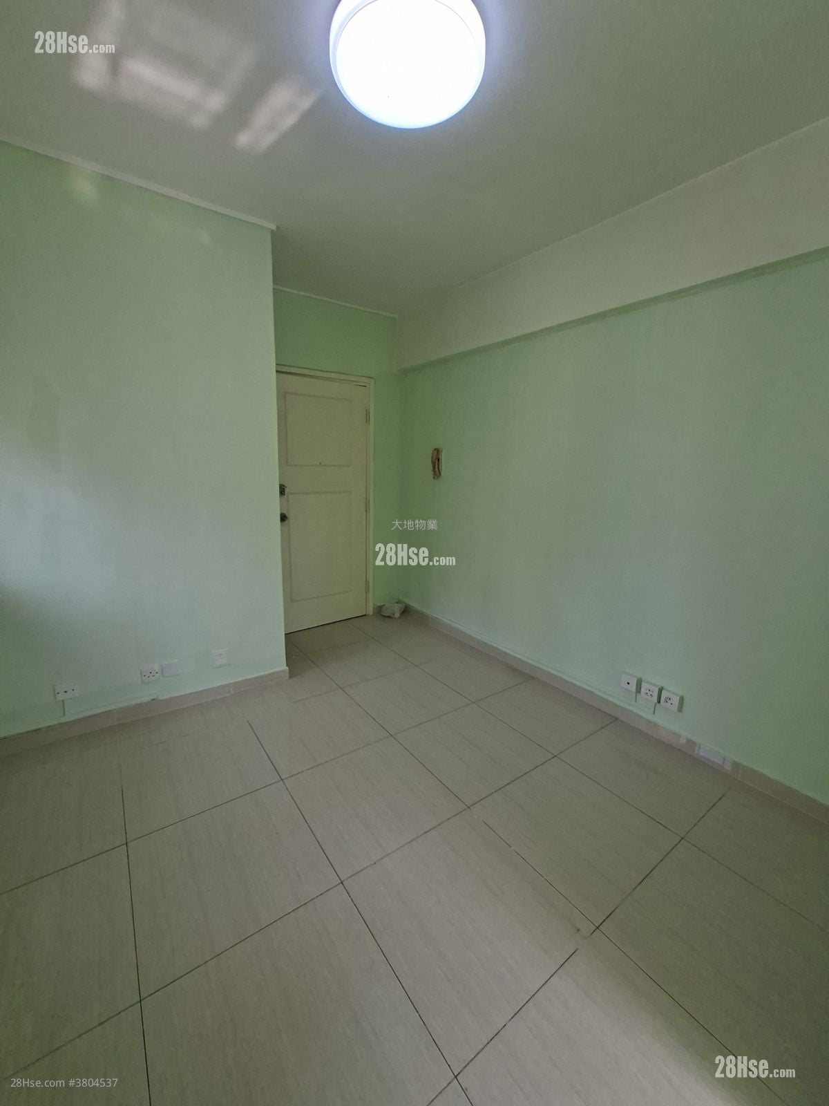 安基大厦 租盘 2 房 , 1 浴室 300 平方尺