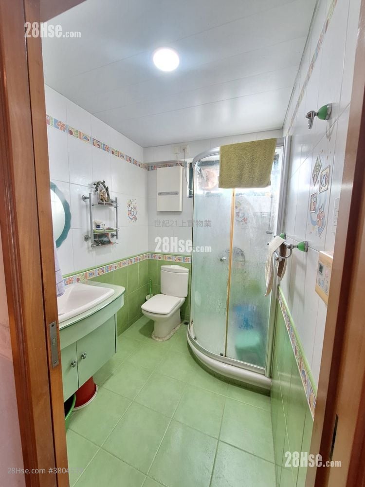 Sunview Garden Sell 3 Bedrooms , 3 Bathrooms 1,335 ft²