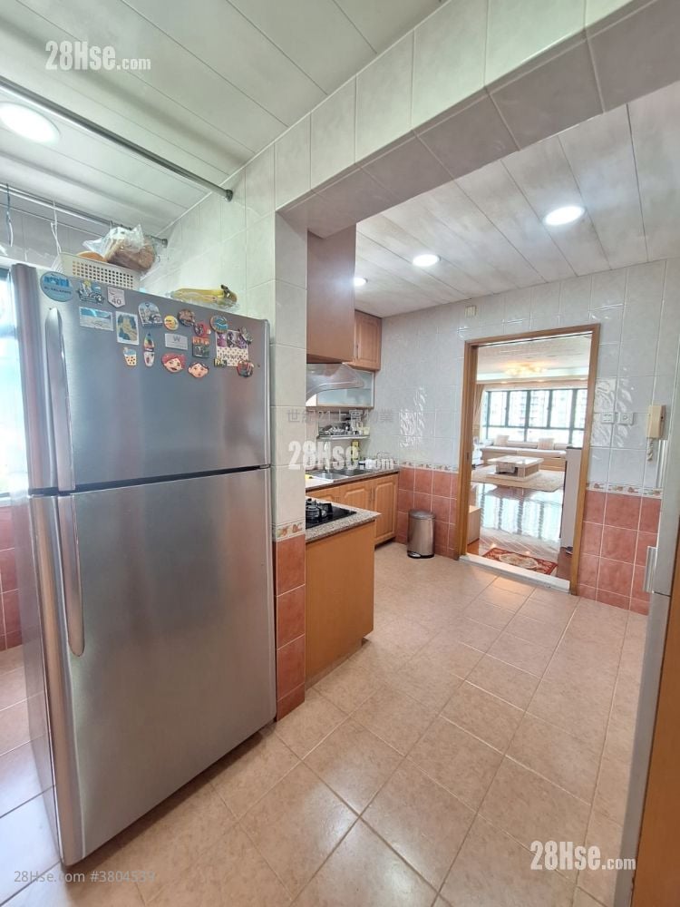 Sunview Garden Sell 3 Bedrooms , 3 Bathrooms 1,335 ft²