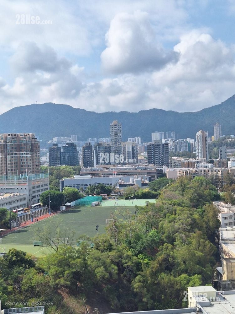 Sunview Garden Sell 3 Bedrooms , 3 Bathrooms 1,335 ft²