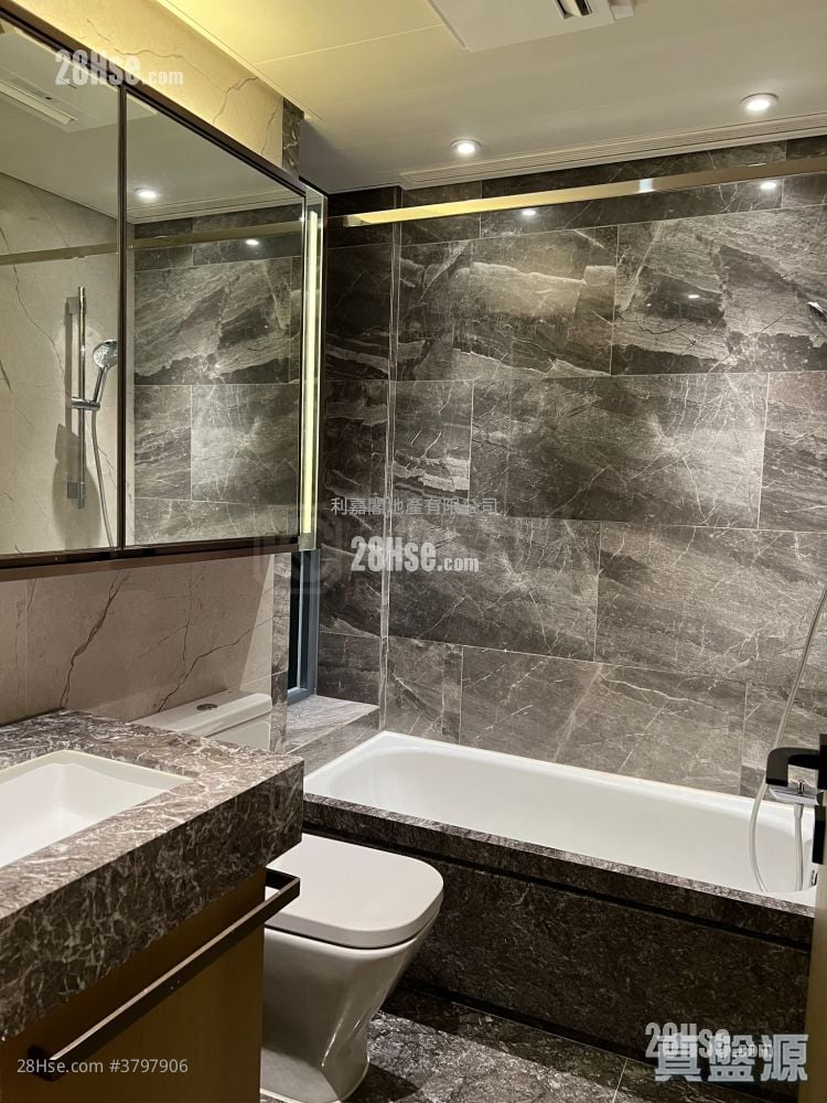 MALIBU 租盘 2 房 , 1 浴室 458 平方尺