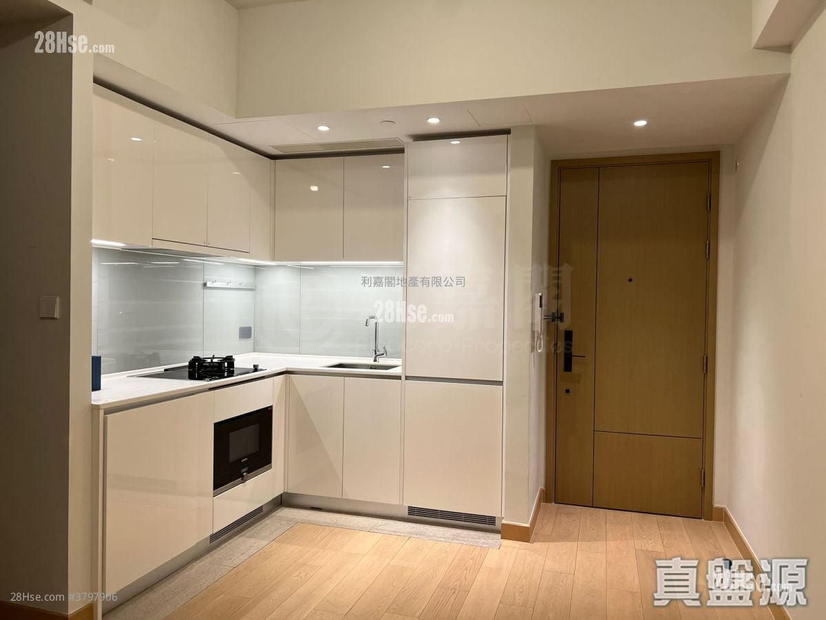 MALIBU 租盘 2 房 , 1 浴室 458 平方尺