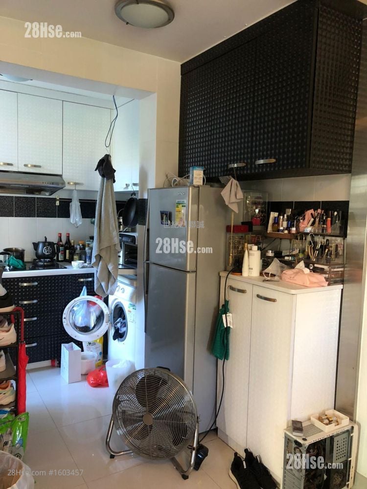 高俊苑 租盘 2 房 , 1 浴室 426 平方尺