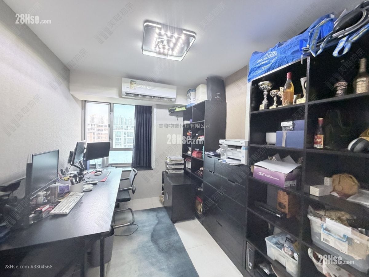 又一村花园 售盘 3 房 805 平方尺