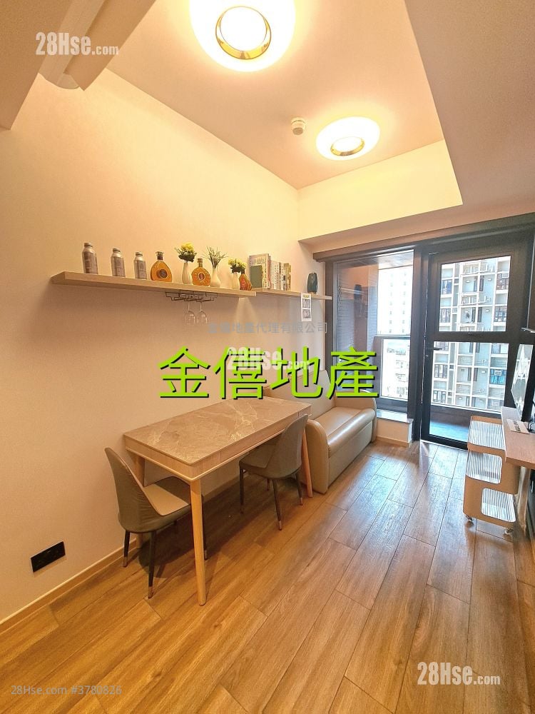 Bright Moon Rental 1 Bedroom , 1 Bathroom 283 ft²